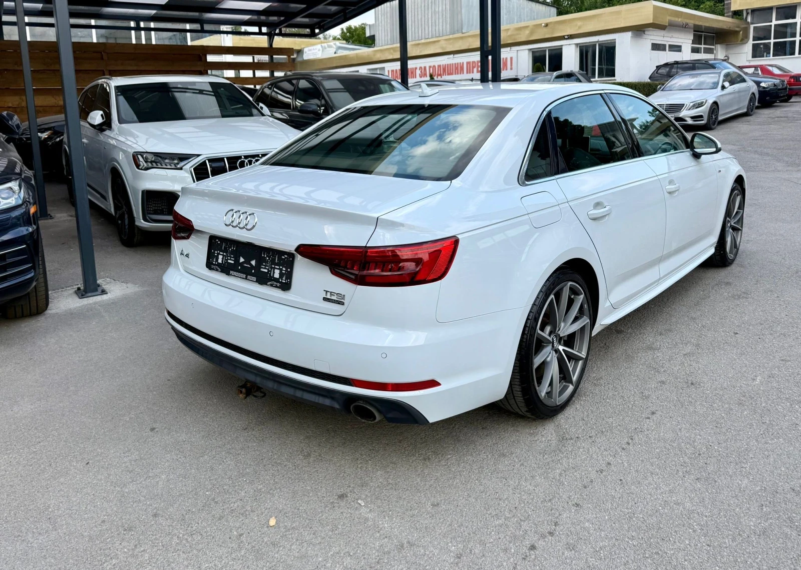 Audi A4 2.0TFSI Technik S-Line Quattro ВСИЧКИ ЕКСТРИ! - изображение 5