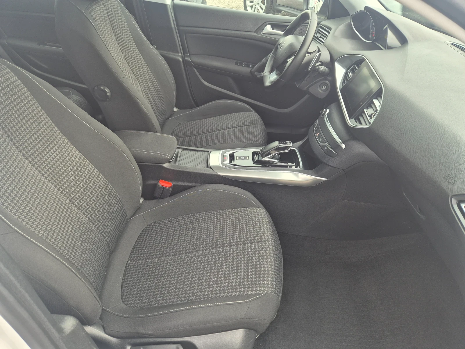 Peugeot 308 1.5 HDI   | Mobile.bg — изображение 13