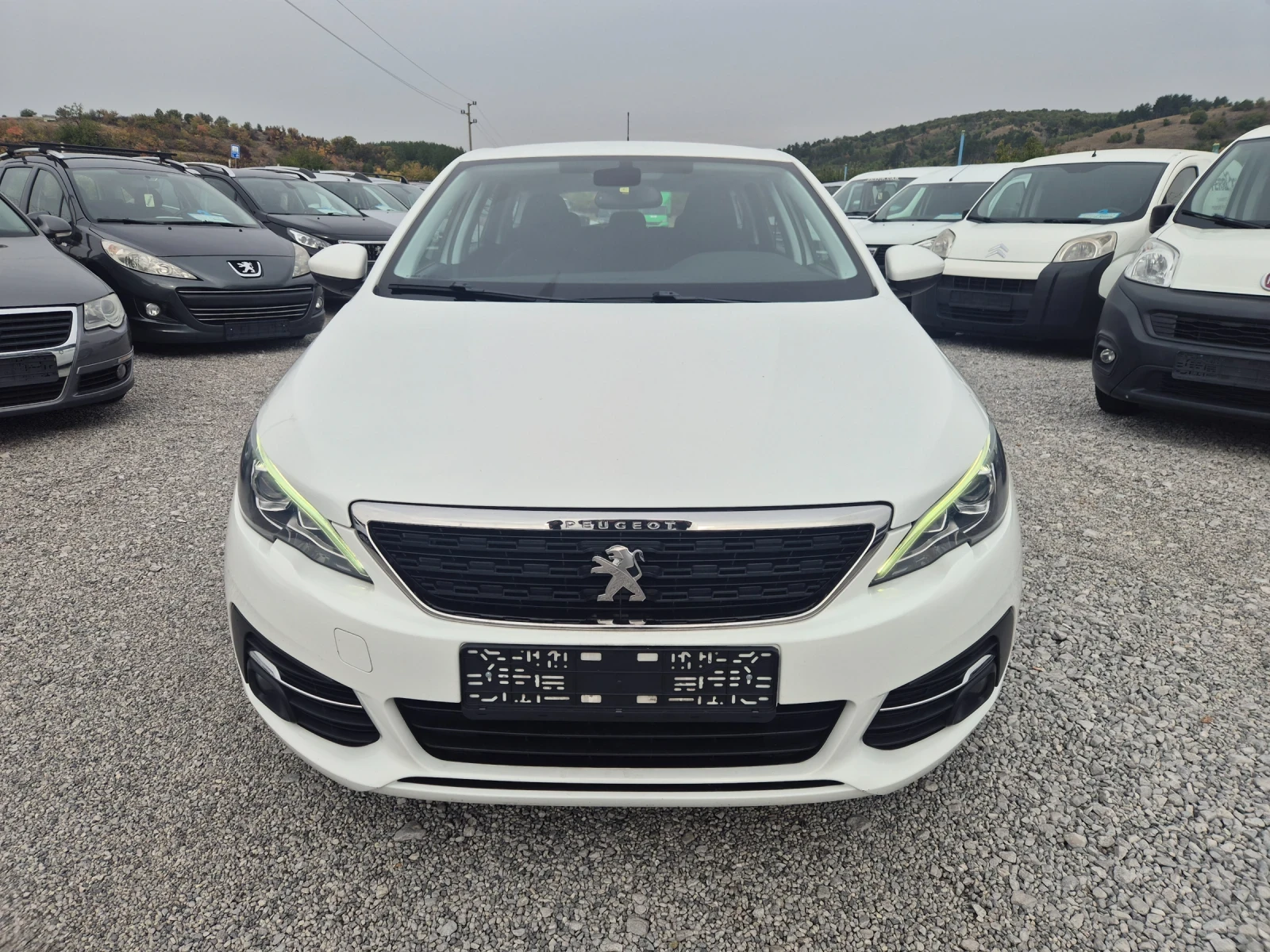 Peugeot 308 1.5 HDI   - изображение 3
