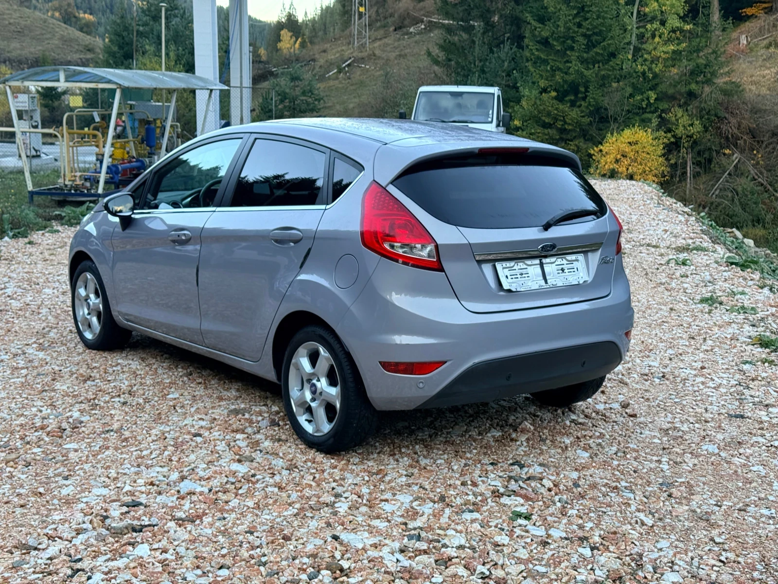Ford Fiesta 1.4BiFuel* ГАЗ* АНДРОИД* KeyLess* ПОДГР.ПР.СТЪКЛО* - изображение 3