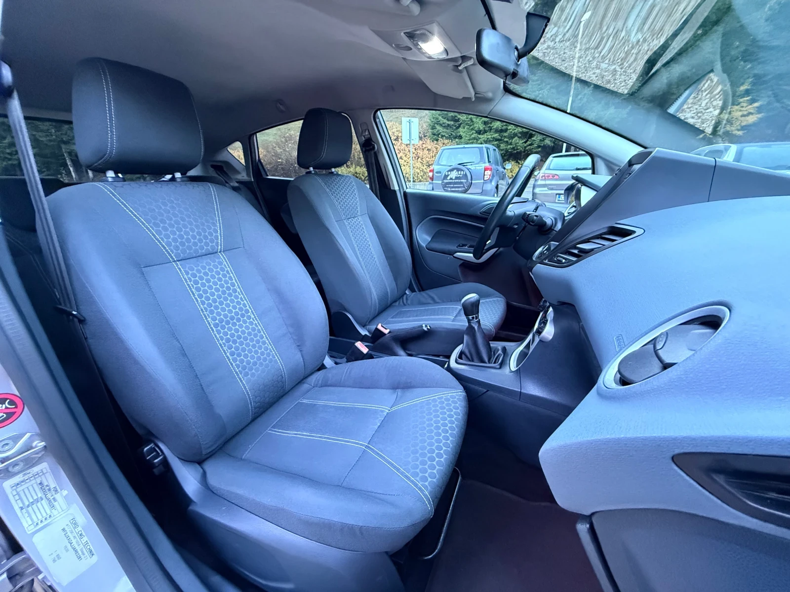 Ford Fiesta 1.4BiFuel* ГАЗ* АНДРОИД* KeyLess* ПОДГР.ПР.СТЪКЛО* - изображение 9