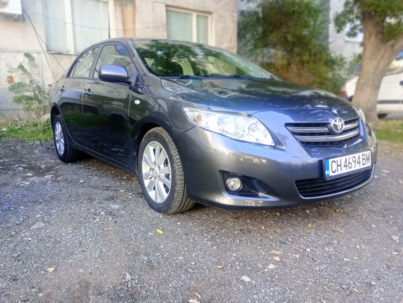 Toyota Corolla 1.6 - изображение 3