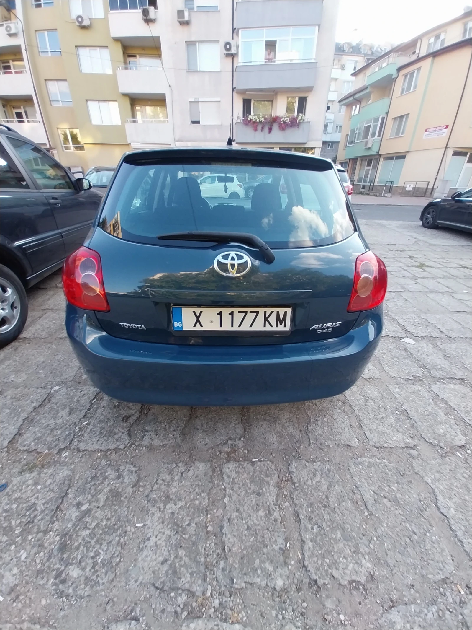 Toyota Auris  - изображение 5