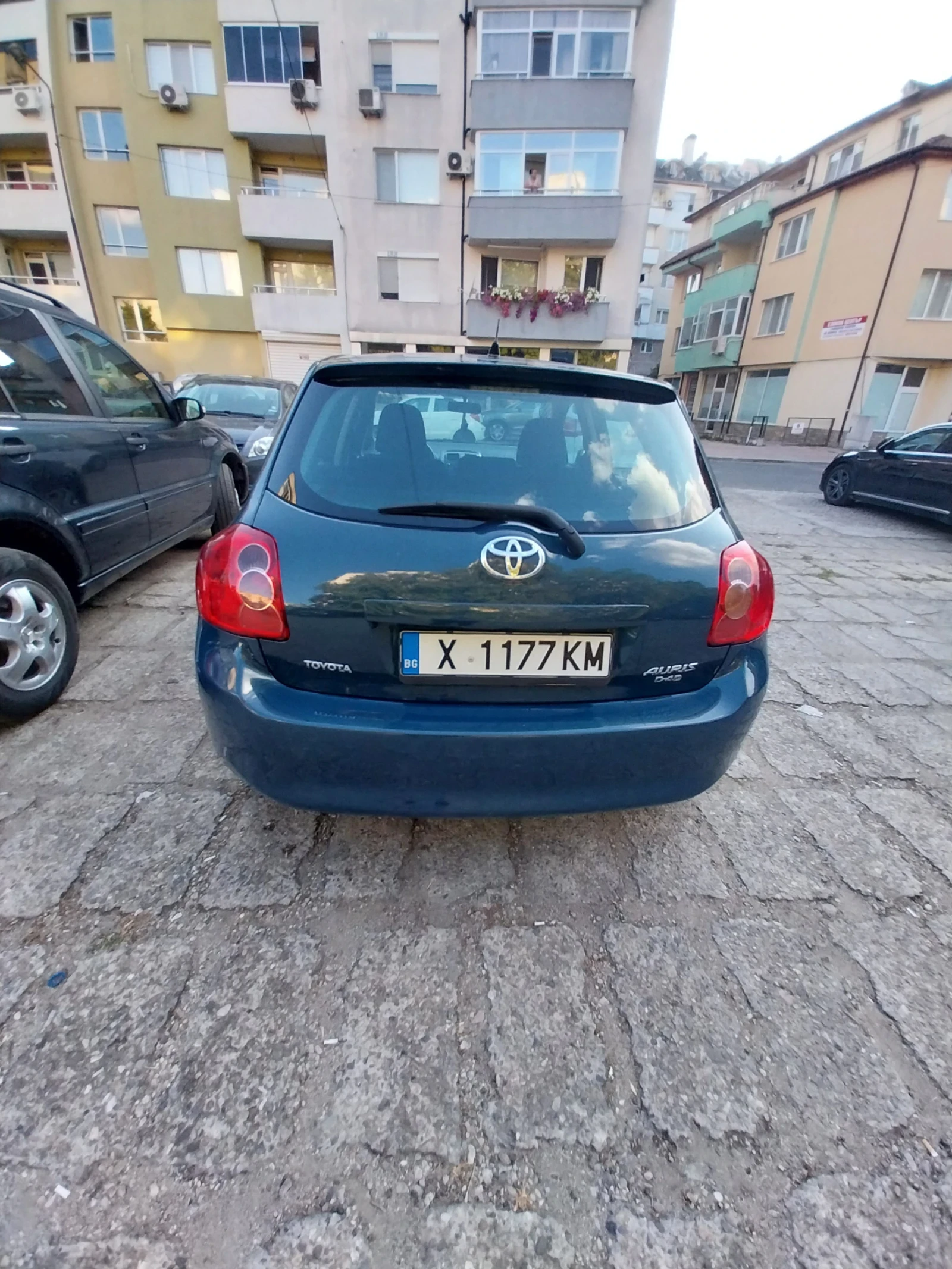 Toyota Auris  - изображение 9