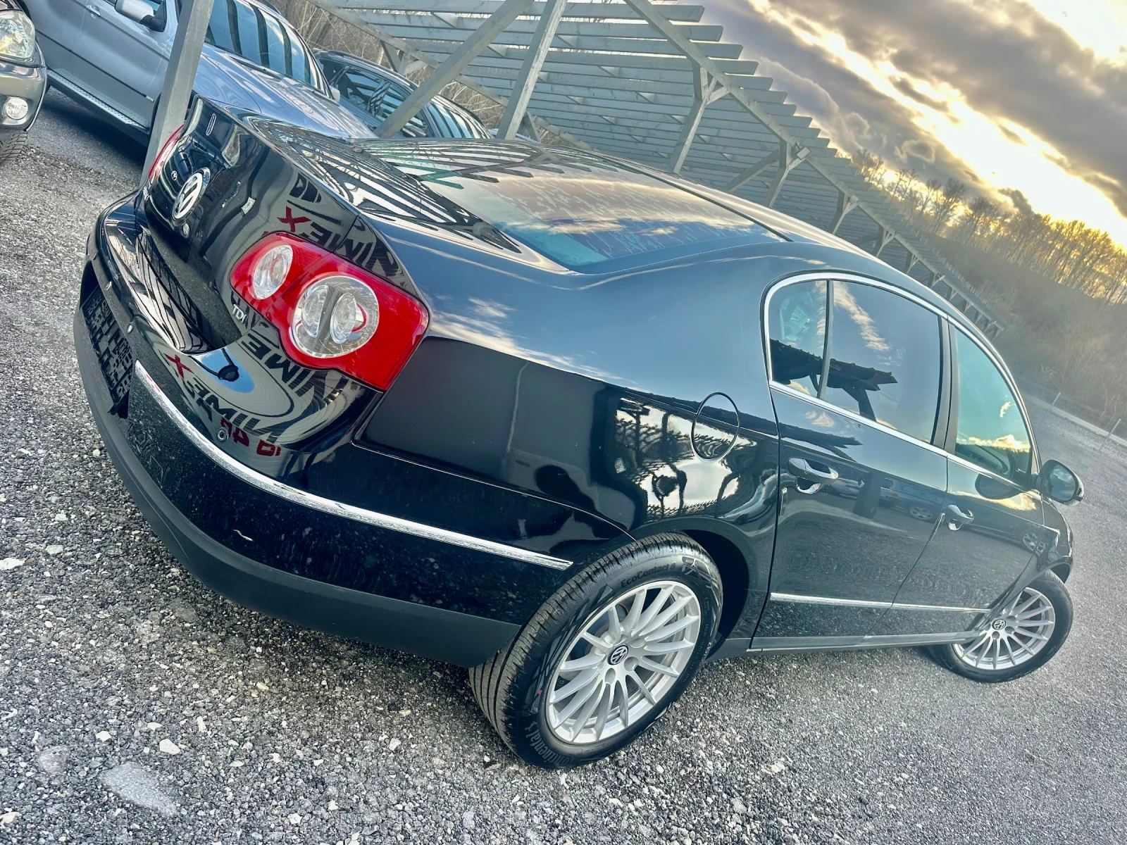 VW Passat 1.9TDI* SEDAN* REALNI KM*  - изображение 4