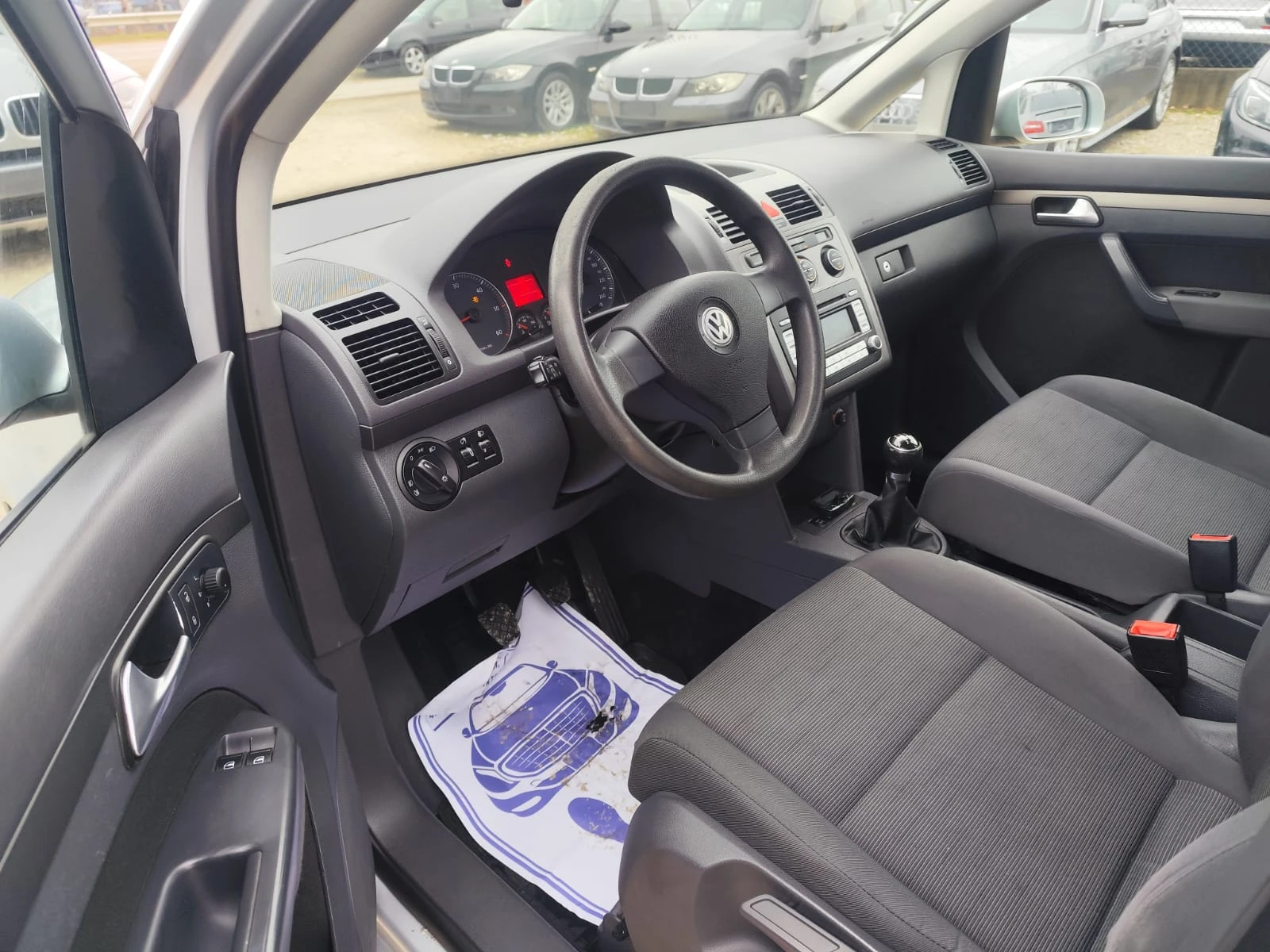 VW Touran 1.9 ����� 90 ��. | Mobile.bg � ����������� 11