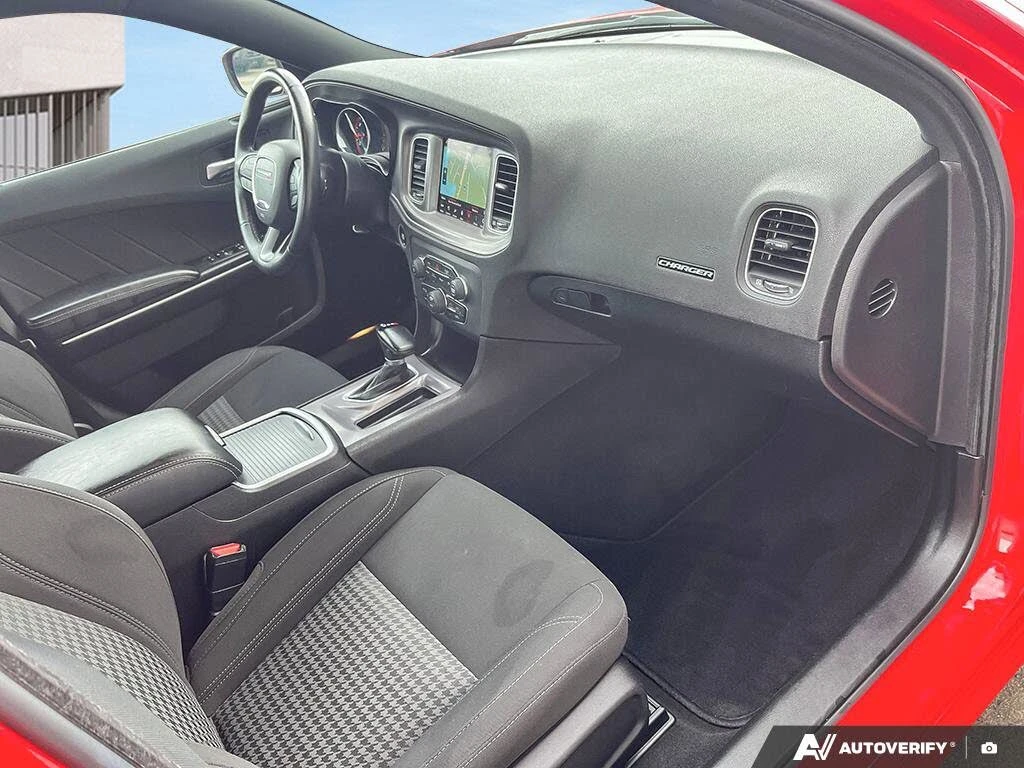 Dodge Charger * АвтоКредит * (ЦЕНА ДО БГ), снимка 15 - Автомобили и джипове - 53875715