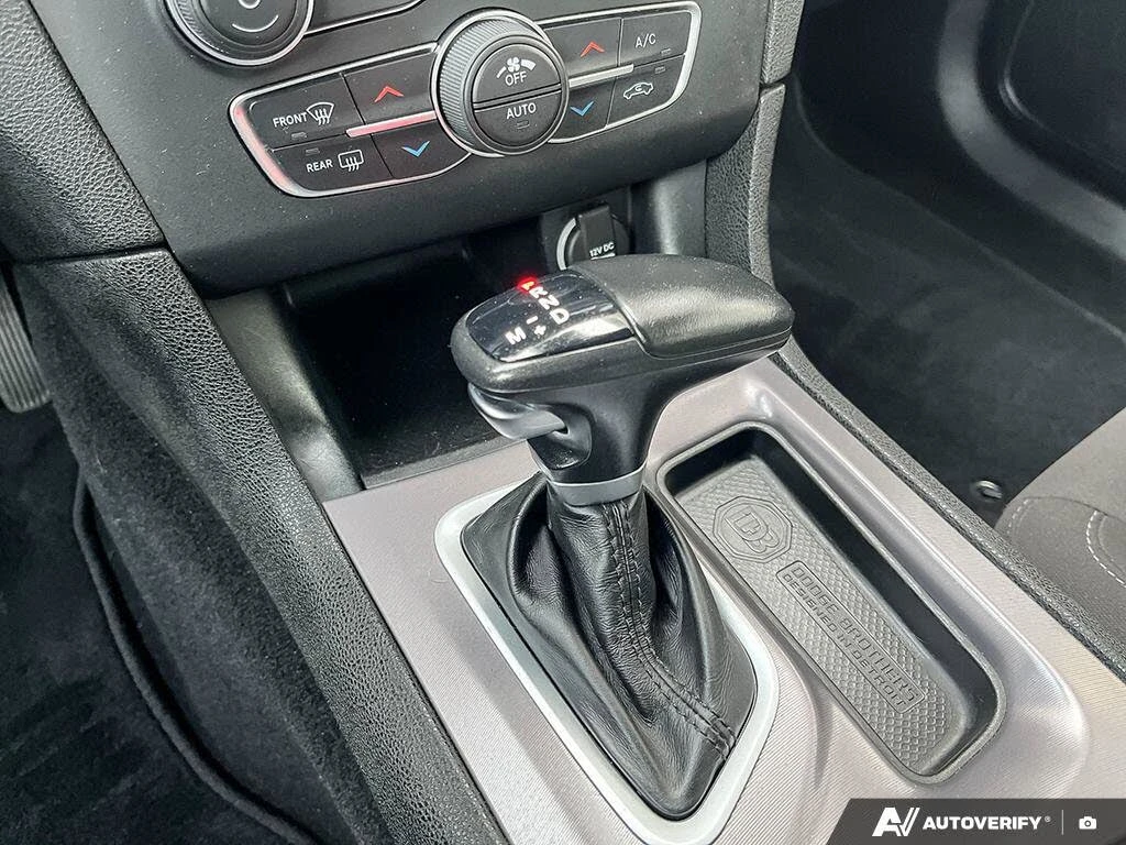 Dodge Charger * АвтоКредит * (ЦЕНА ДО БГ), снимка 12 - Автомобили и джипове - 53875715