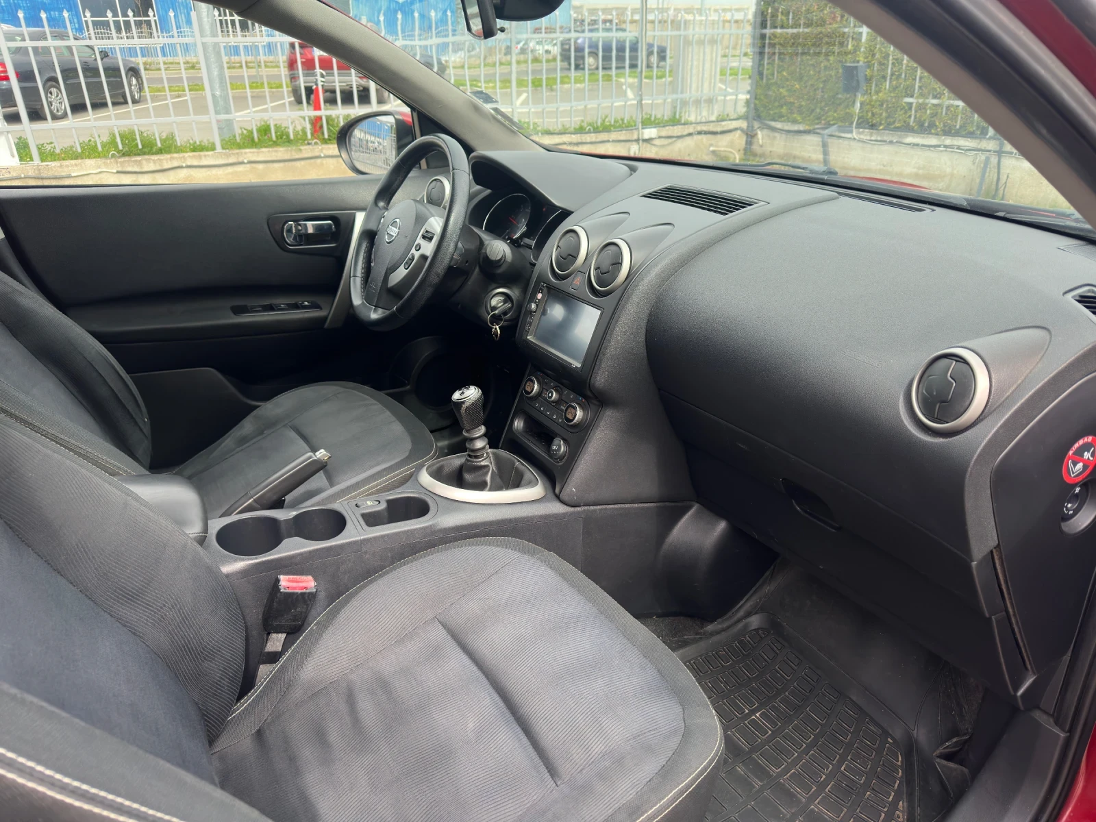 Nissan Qashqai 1.5DCI FACELIFT, снимка 9 - Автомобили и джипове - 53917429
