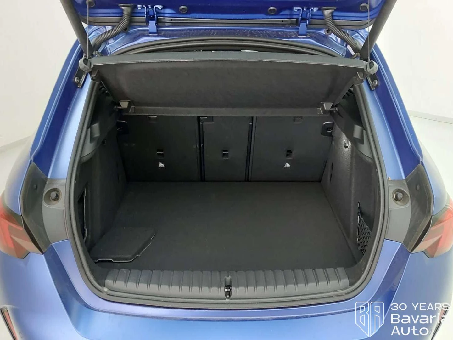 BMW 120 i M Sport Paket Steptronic, снимка 15 - Автомобили и джипове - 54000114