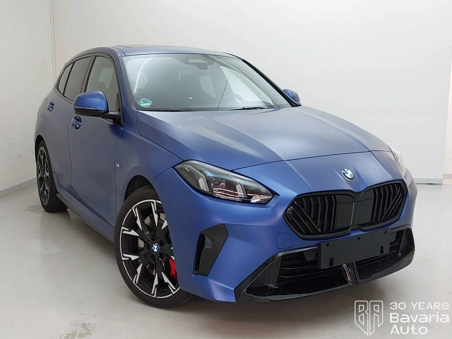 BMW 120 i M Sport Paket Steptronic, снимка 4 - Автомобили и джипове - 54000114