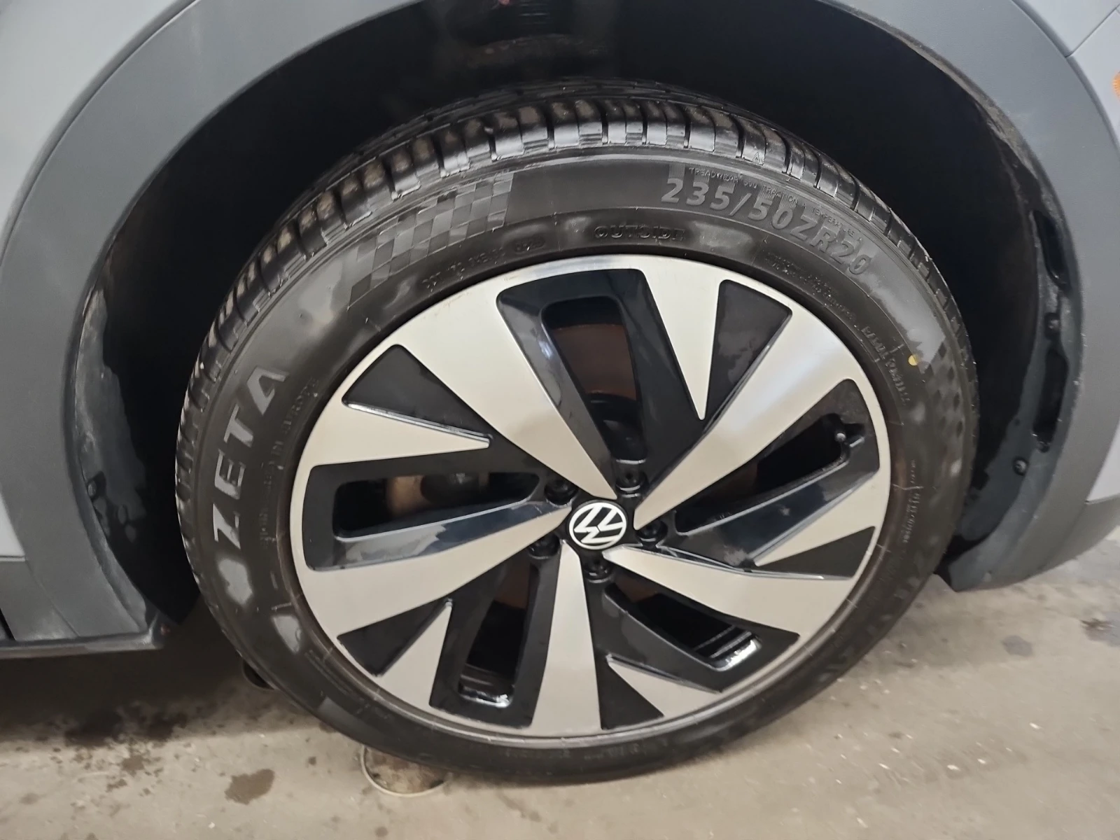 VW ID.4 PRO* 4х4* Задна камера* Подгрев* Панорама , снимка 8 - Автомобили и джипове - 54204107