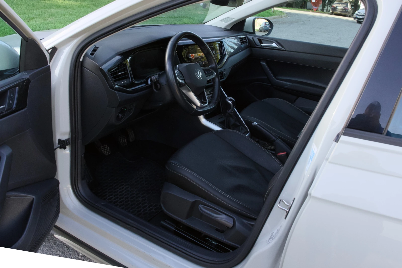 VW Taigo Life 1.0 TSI OPF. � �������� | Mobile.bg � ����������� 9