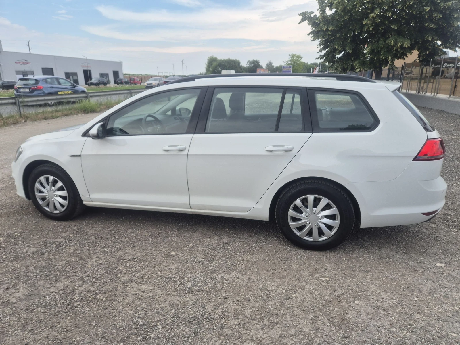 VW Golf 1.2FSI, снимка 8 - Автомобили и джипове - 54956243