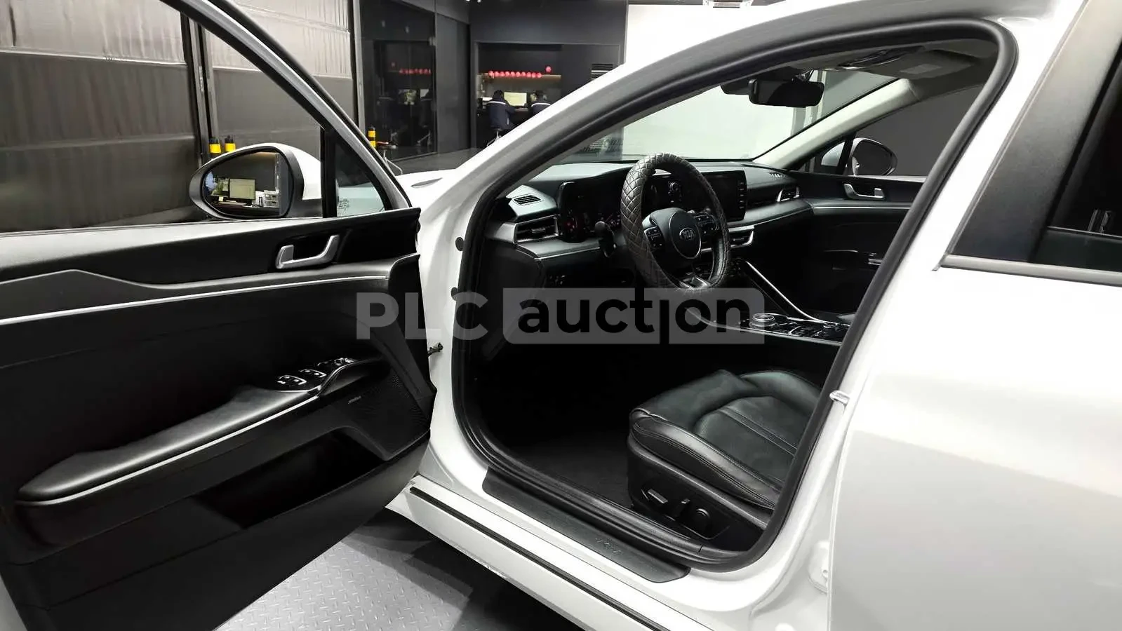 Kia K5 1.6| КАМЕРА| ОБДУХ| DIST| ПОДГРЕВ| ВКЛ.ТЕХНОТЕСТ, снимка 4 - Автомобили и джипове - 55009739