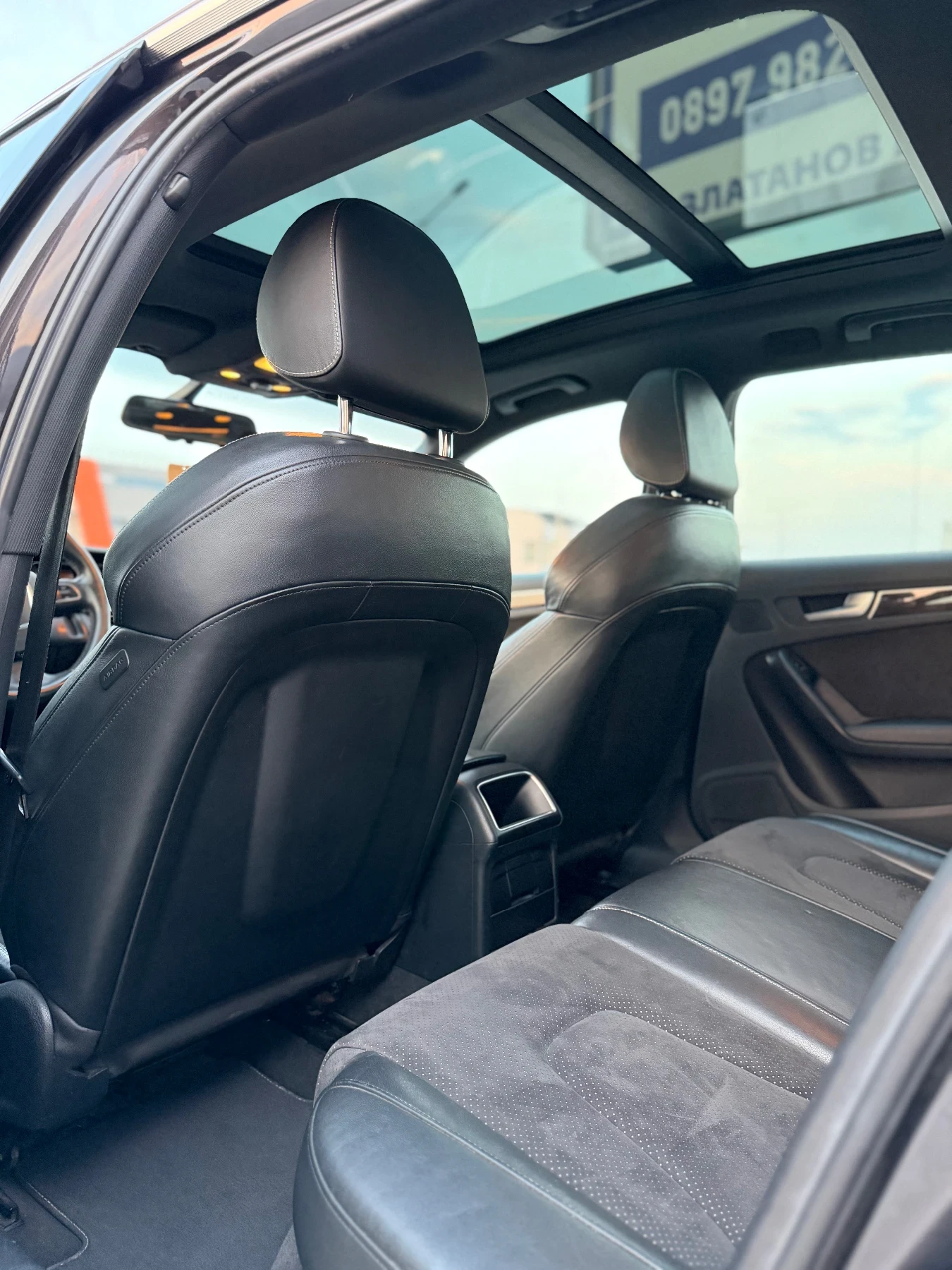 Audi A4 3.0D 239кс S-line* quattro* Панорама* Автомат, снимка 12 - Автомобили и джипове - 55343954