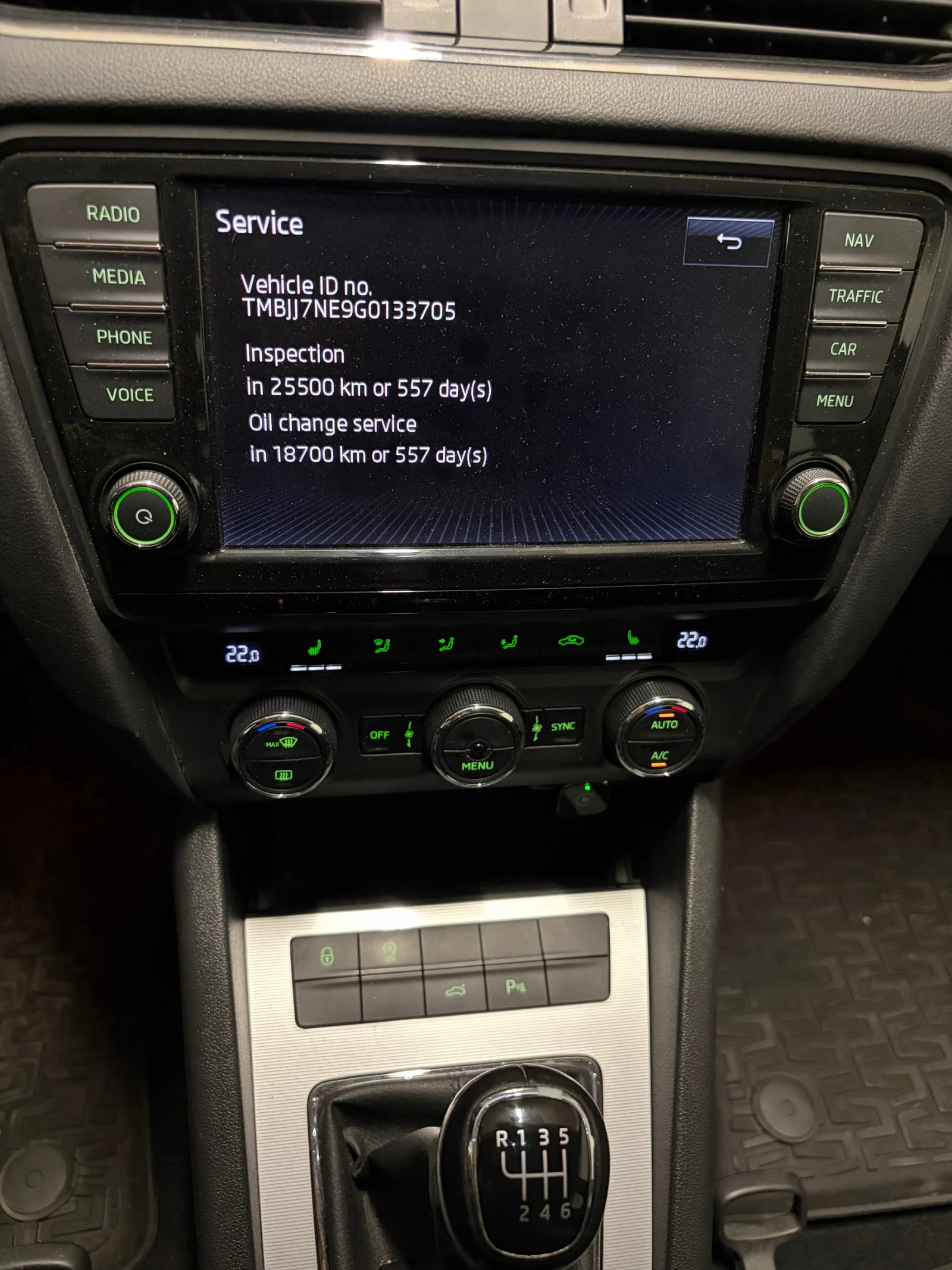Skoda Octavia 2.0 TDI Sport, снимка 10 - Автомобили и джипове - 56130398