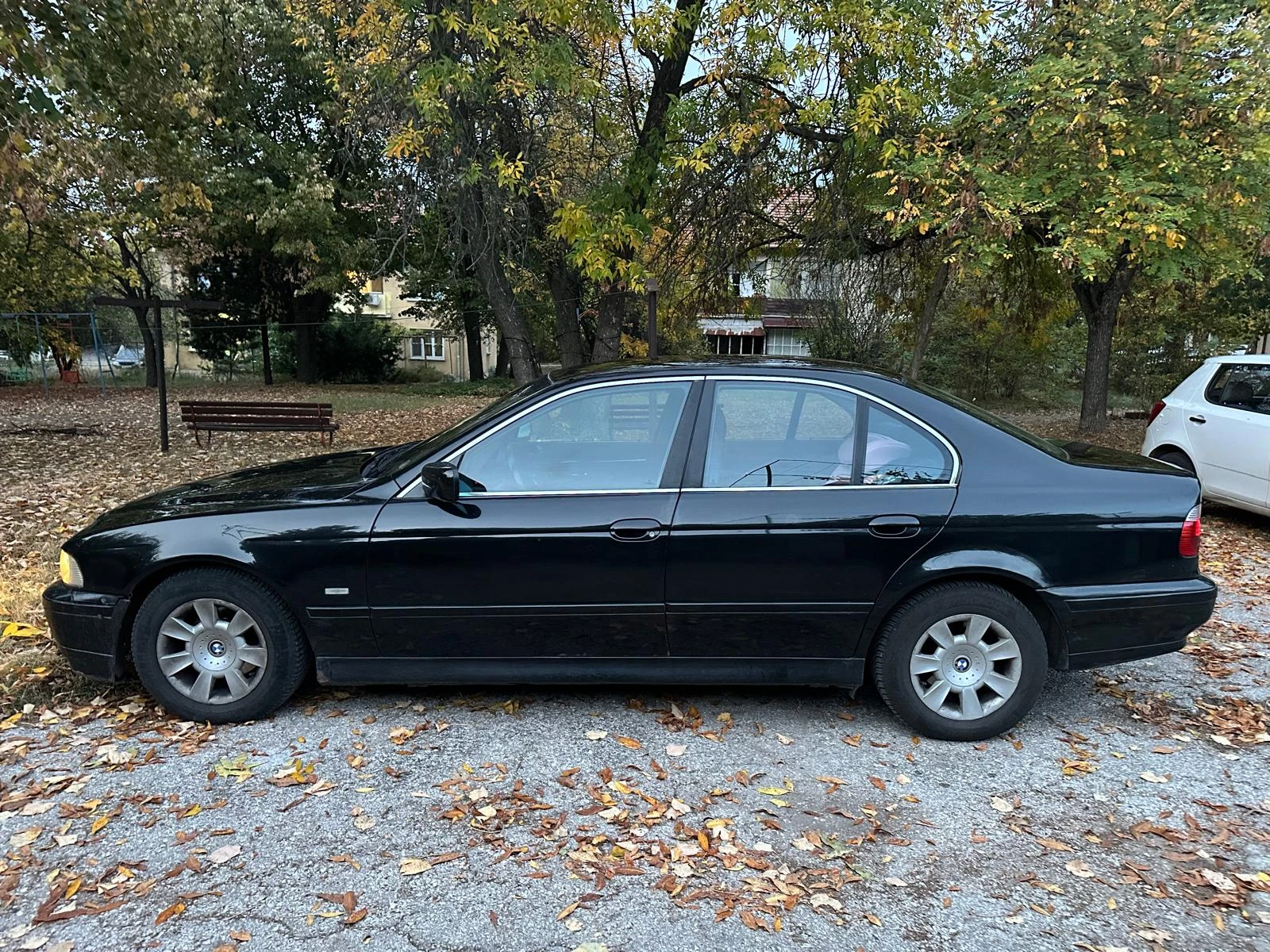 BMW 525, снимка 5 - Автомобили и джипове - 56530938