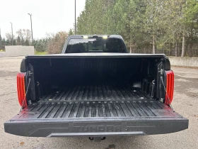 Toyota Tundra SR5 Double Cab 4WD, снимка 10