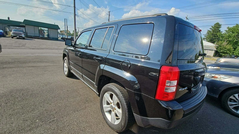 Jeep Patriot, снимка 7 - Автомобили и джипове - 47759261