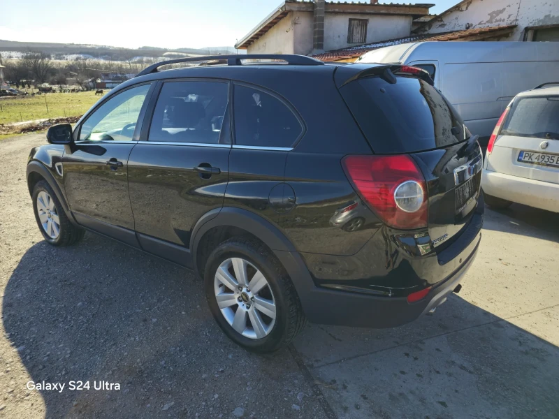 Chevrolet Captiva 4x4 7местен, снимка 4 - Автомобили и джипове - 48282428