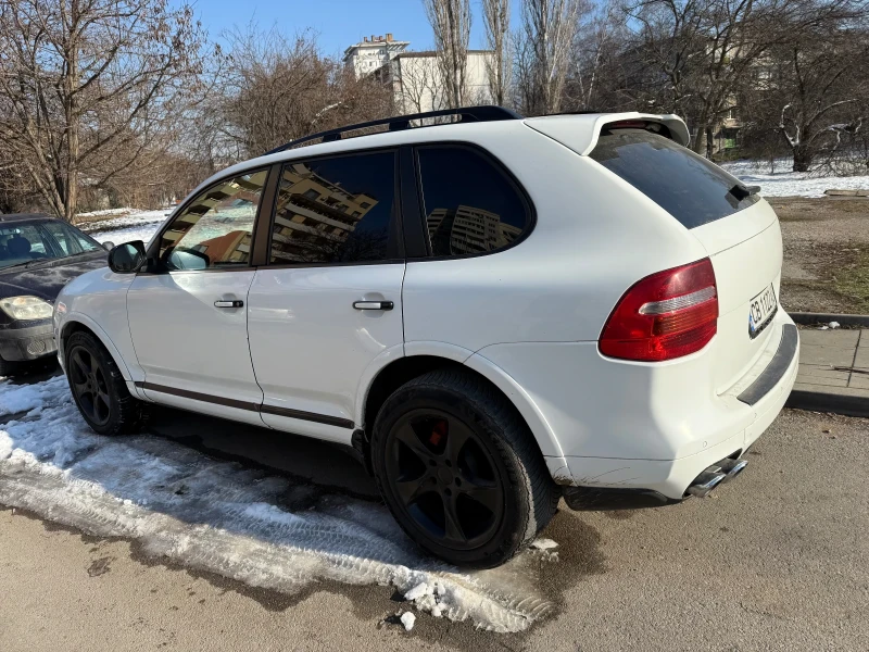 Porsche Cayenne 4.8, снимка 3 - Автомобили и джипове - 49211446