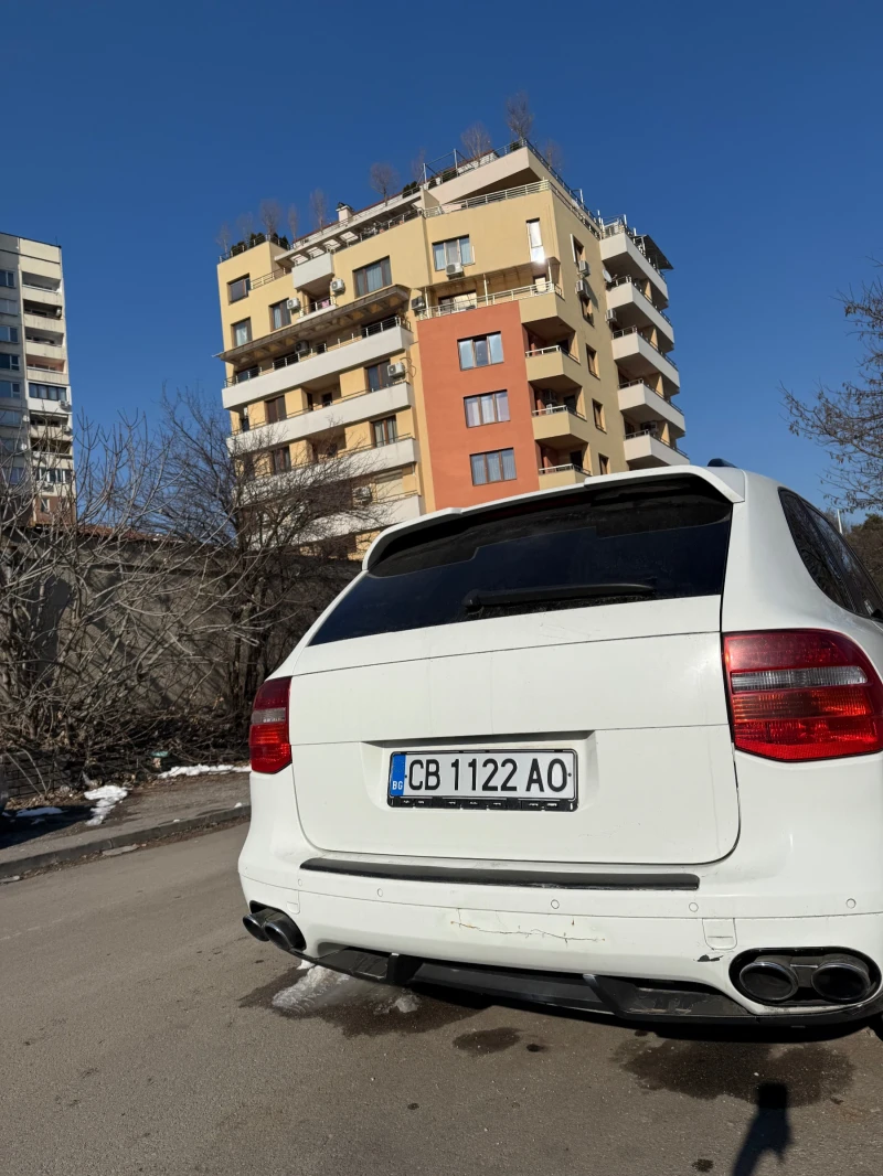 Porsche Cayenne 4.8, снимка 4 - Автомобили и джипове - 49211446