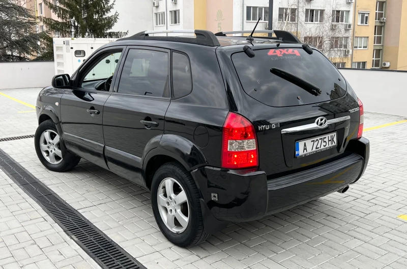 Hyundai Tucson 2.0 ГАЗ 4х4 2007г, снимка 5 - Автомобили и джипове - 49349516