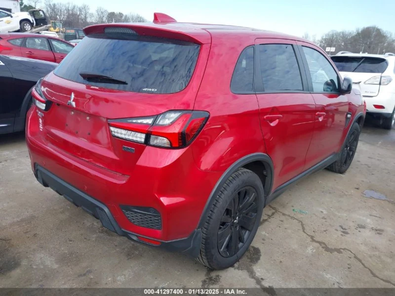 Mitsubishi Outlander 2.0L I-4 DOHC, VVT, 148HP 4X4 Drive, снимка 11 - Автомобили и джипове - 49466852