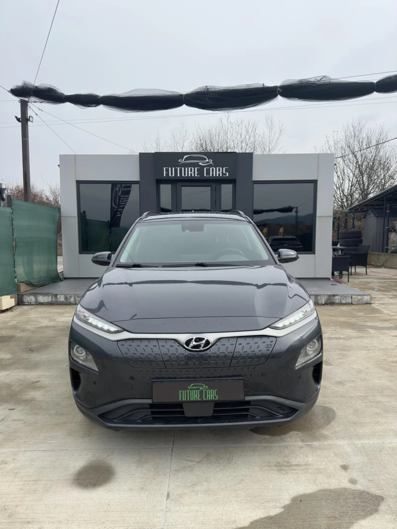 Hyundai Kona 64KWh/SOH100%/BLUELINK/PREMIUM/СЕРВИЗНА КНИЖКА, снимка 4 - Автомобили и джипове - 52440209