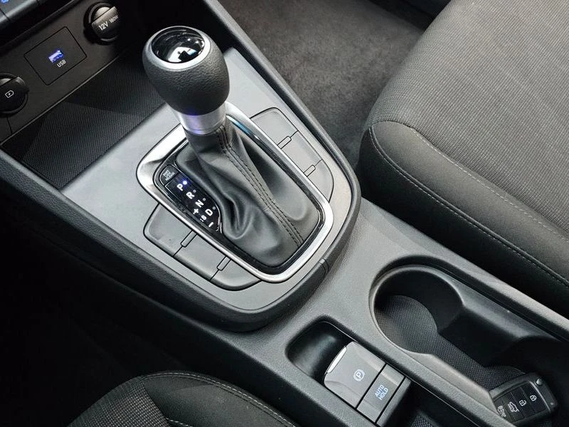 Hyundai Kona Smart| 141к.с.| ВКЛ.ТЕХНОТЕСТ, снимка 9 - Автомобили и джипове - 55441041