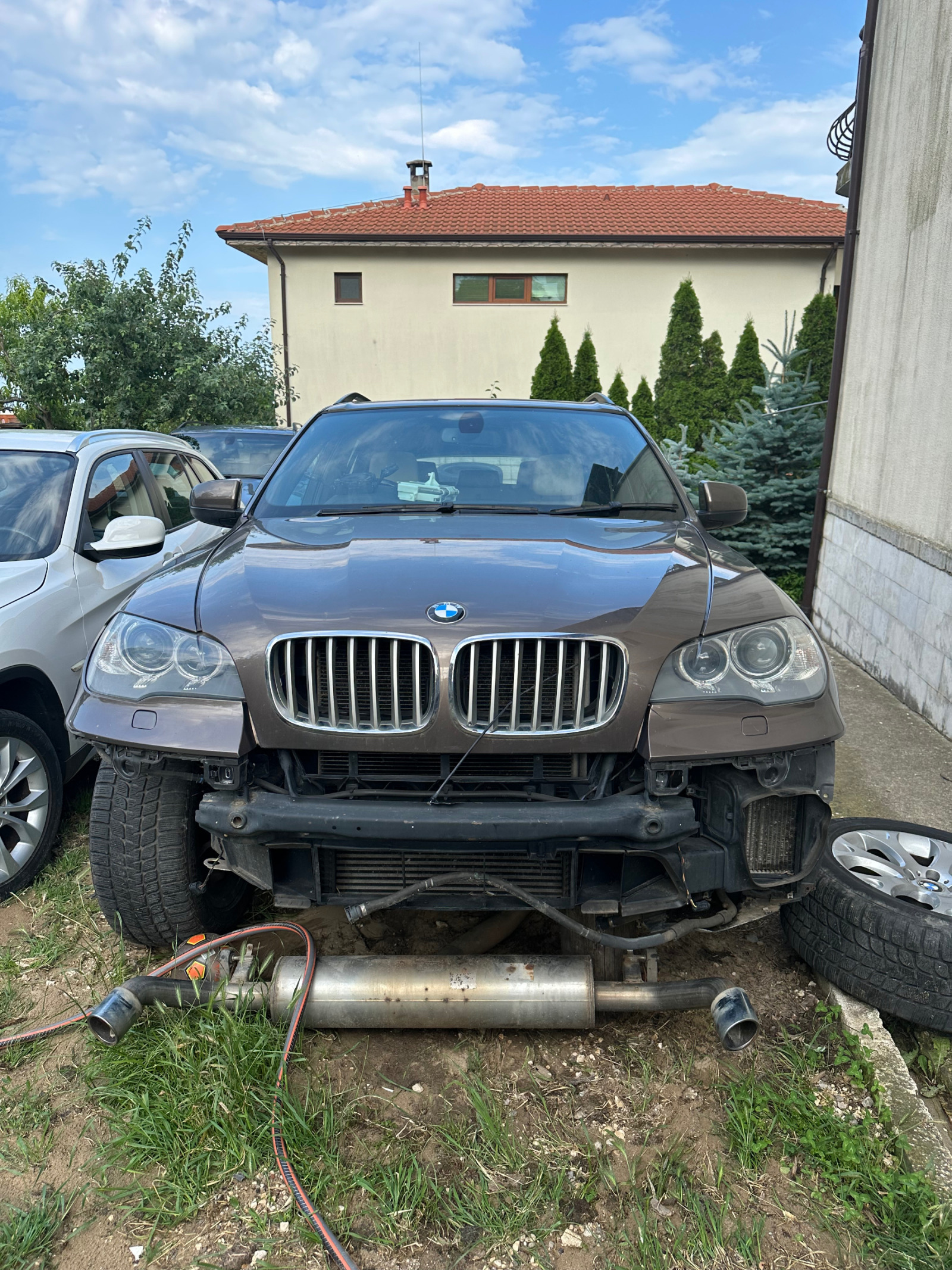 BMW X5 e70 - изображение 1