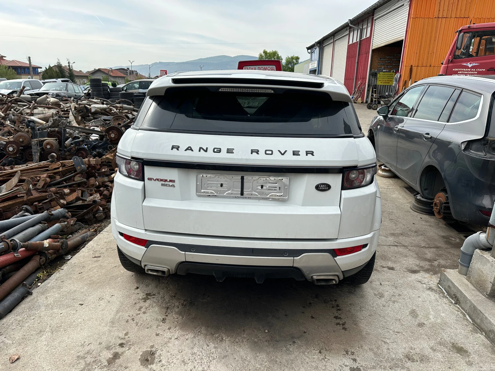 Land Rover Range Rover Evoque 2.2 sd4 - изображение 2