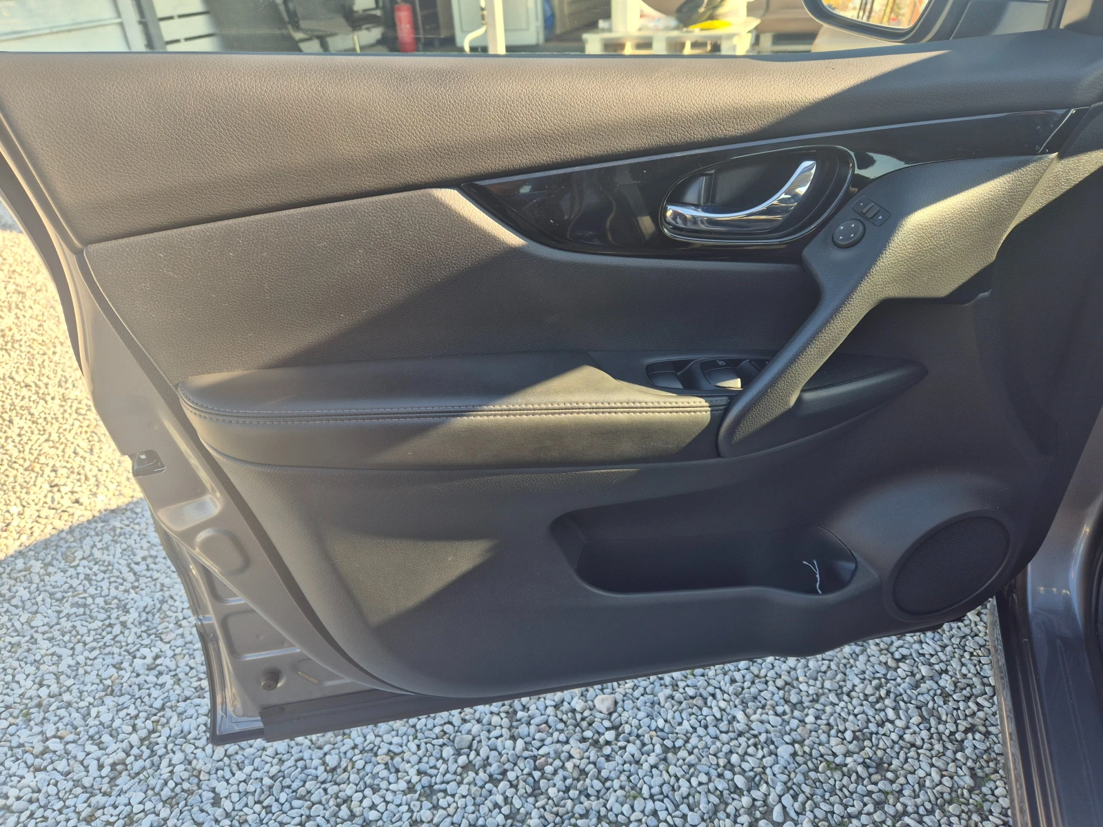 Nissan Qashqai 2.0 Benzin   | Mobile.bg   11