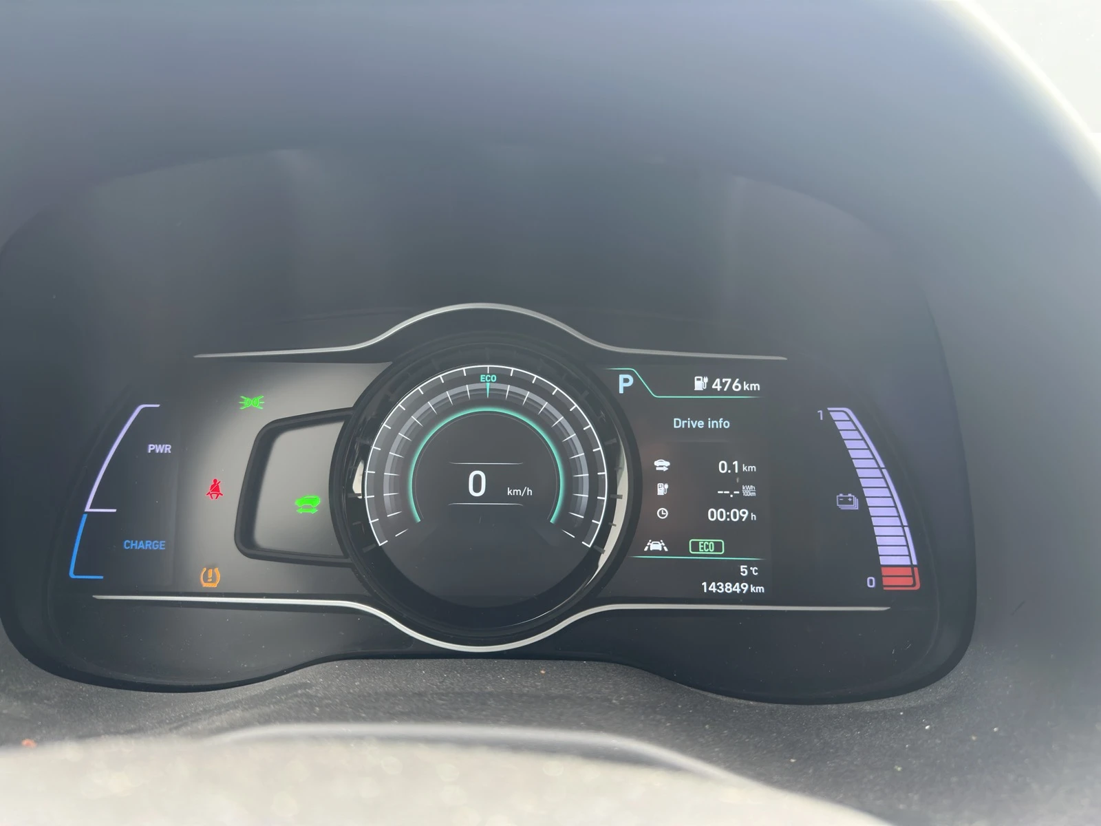 Hyundai Kona 64KWh/SOH100%/BLUELINK/PREMIUM/  | Mobile.bg   10