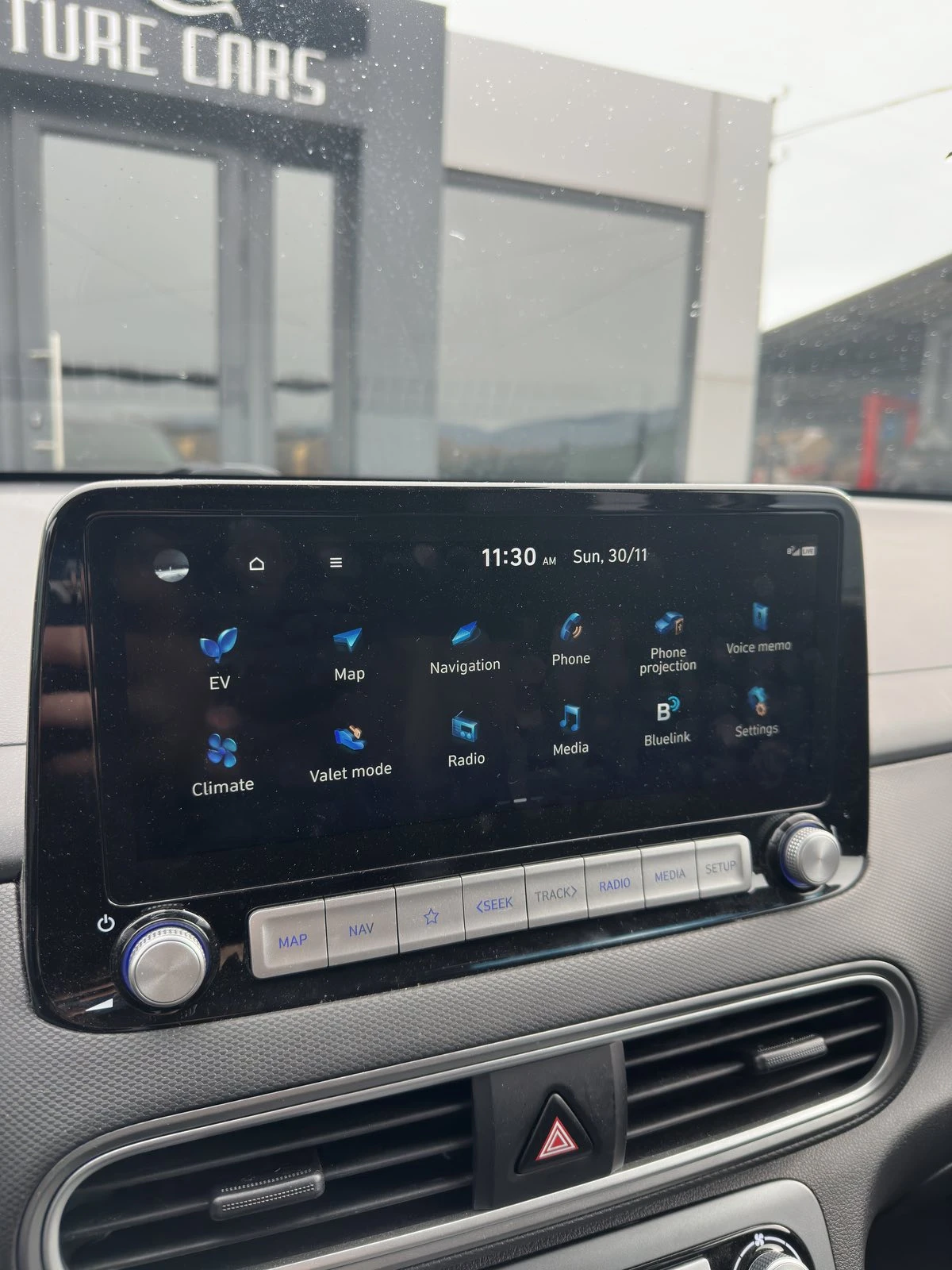 Hyundai Kona 64KWh/SOH100%/BLUELINK/PREMIUM/  | Mobile.bg   16