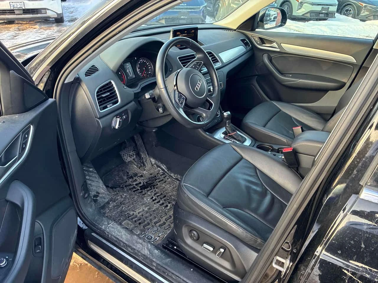 Audi Q3 * Progressiv * CARFAX * ЦЕНА ДО БГ - изображение 5