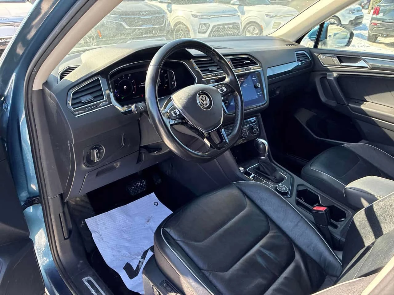 VW Tiguan * Highline * PANO* KEYLESS* NAVI* �������*  | Mobile.bg � ����������� 5