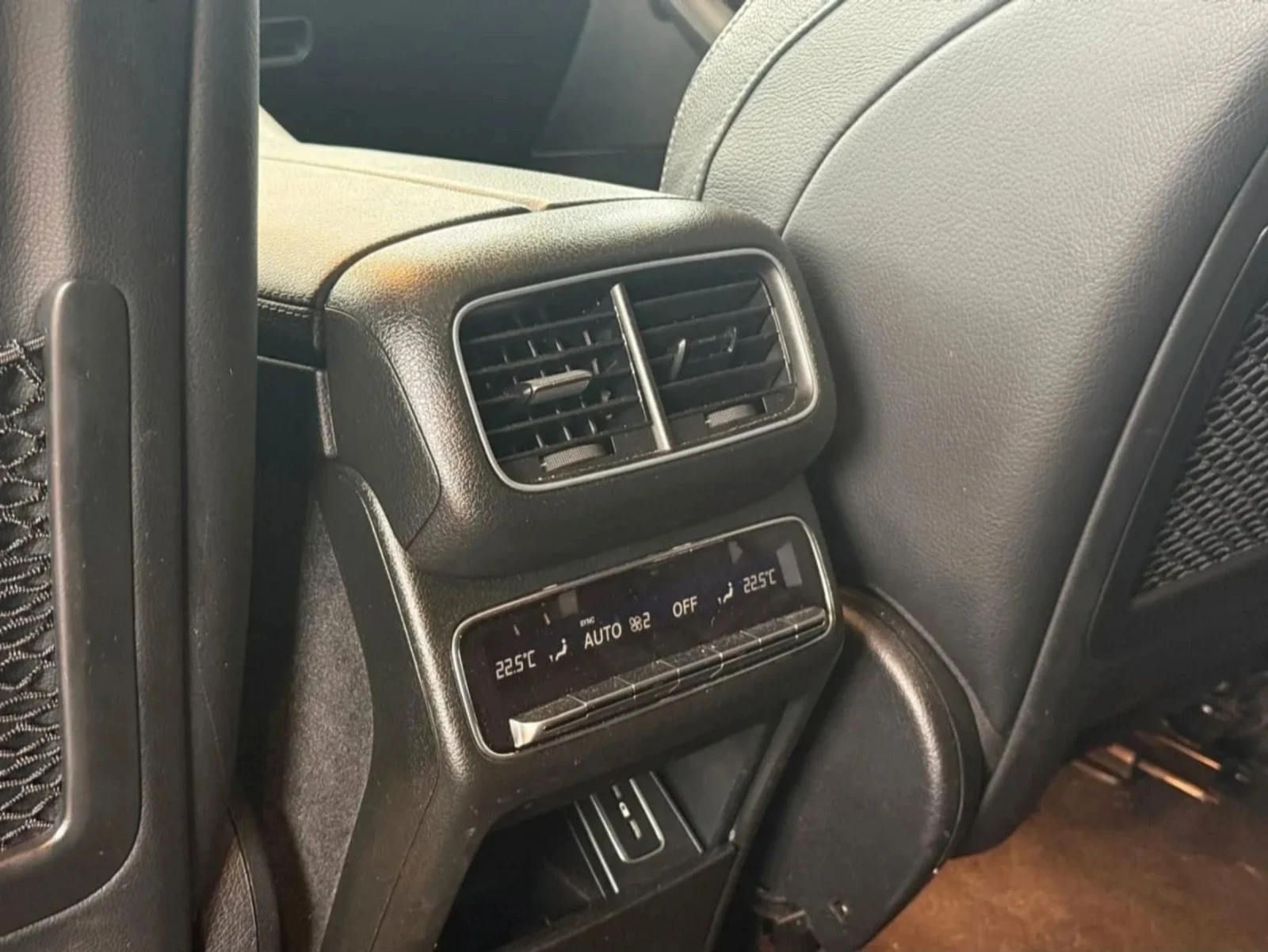 Mercedes-Benz GLE 400 Очакван внос Mercedes GLE400d AMG Line* 3xTV FULLM - изображение 9