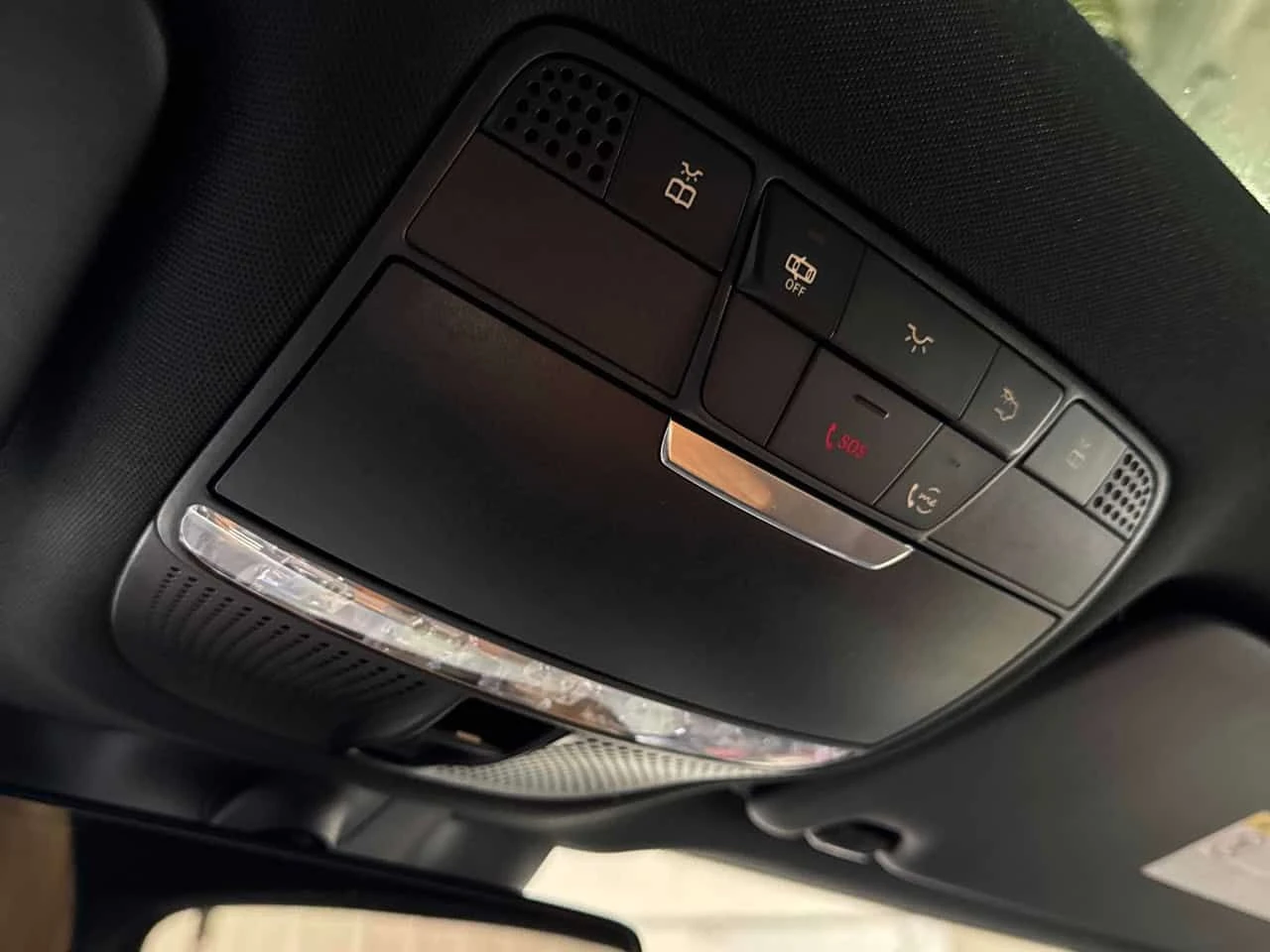 Mercedes-Benz GLC 300  CARFAX, снимка 17 - Автомобили и джипове - 53795467