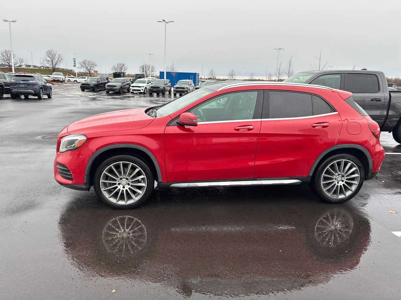 Mercedes-Benz GLA 250  CARFAX, снимка 2 - Автомобили и джипове - 53977642