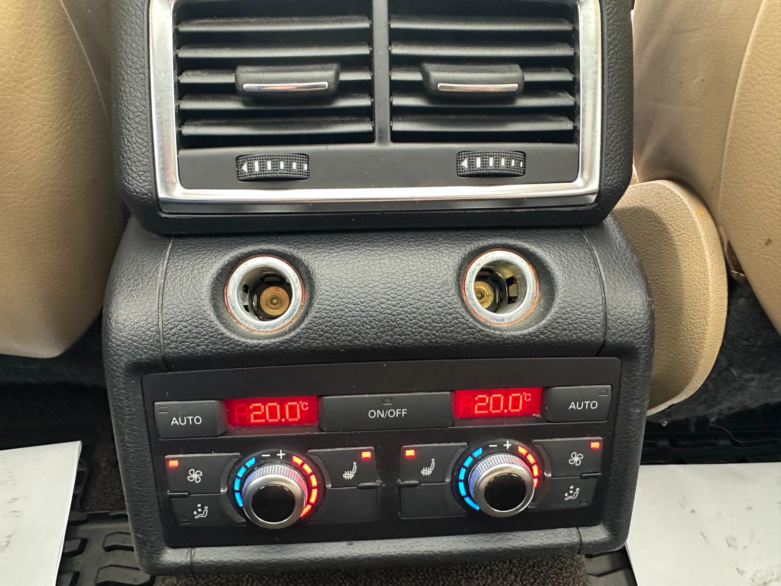 Audi Q7 3.6i 280 к.с./ГАРАНЦИЯ ОТ КЕНТАВЪР, снимка 11 - Автомобили и джипове - 54036884