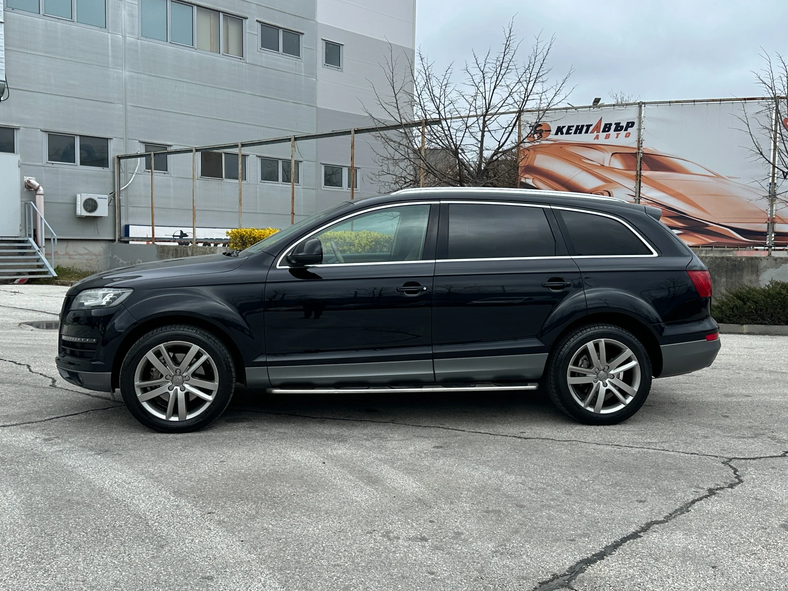 Audi Q7 3.6i 280 к.с./ГАРАНЦИЯ ОТ КЕНТАВЪР, снимка 2 - Автомобили и джипове - 54036884