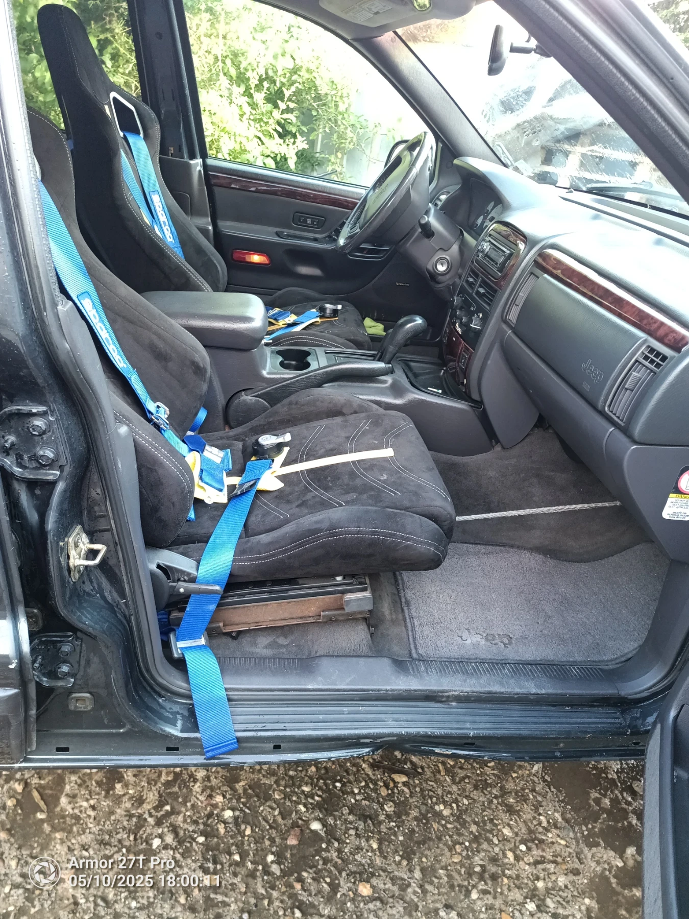 Jeep Grand cherokee, снимка 15 - Автомобили и джипове - 54060849