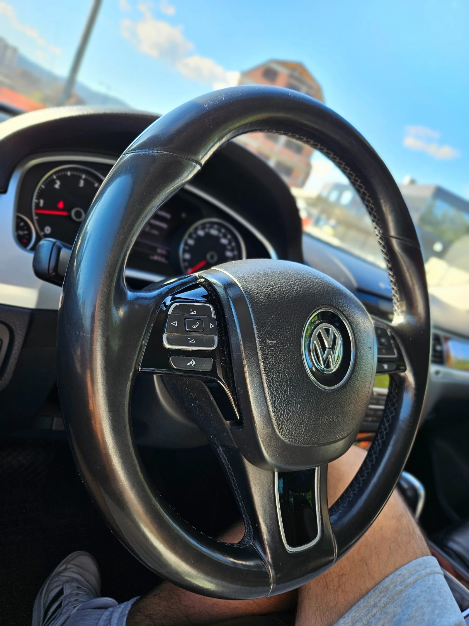 VW Touareg 3.0 V6 TDI | Mobile.bg � ����������� 12