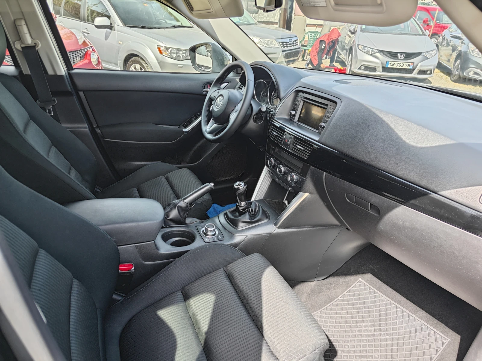 Mazda CX-5 2.0, снимка 11 - Автомобили и джипове - 54269059