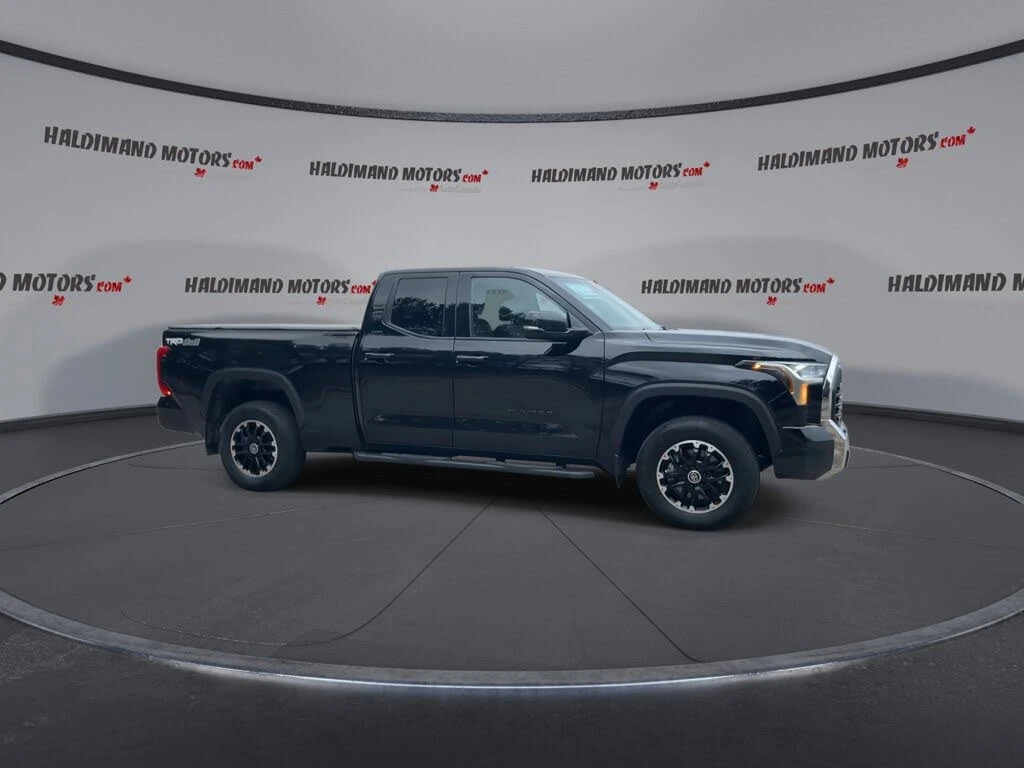 Toyota Tundra SR5 Double Cab 4WD, снимка 5 - Автомобили и джипове - 54356844