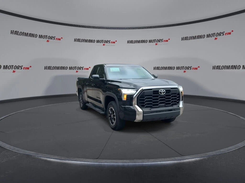 Toyota Tundra SR5 Double Cab 4WD