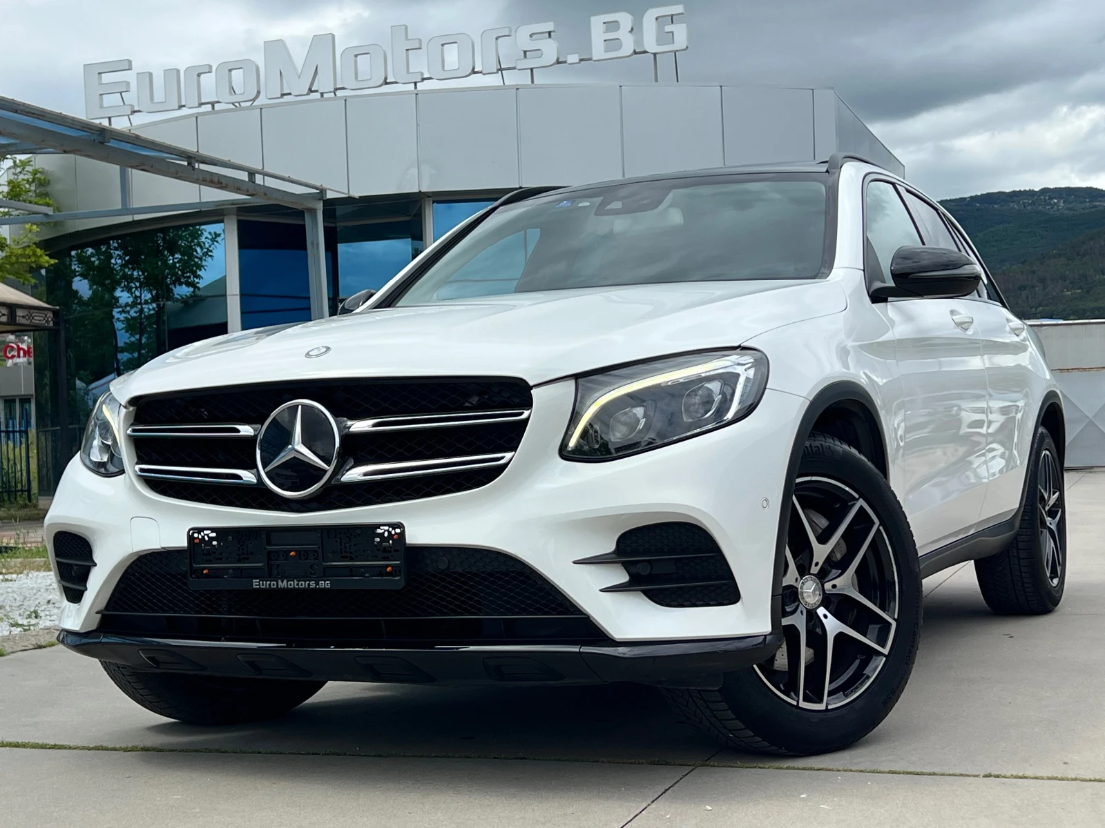 Mercedes-Benz GLC 250 d, 9G, 4-MAT, AMG LINE, NIGHT PACK, PANO, DISTR, C