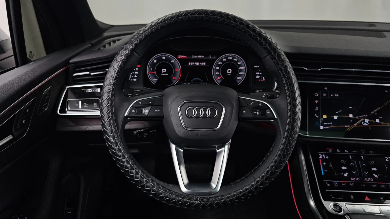 Audi Q7 45 TDI Quattro Premium | HUD | 360 Camera | Soft C, снимка 13 - Автомобили и джипове - 54957037